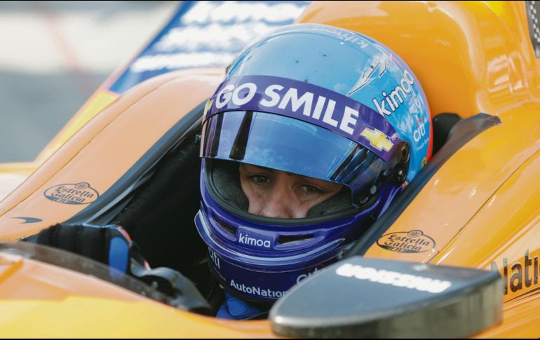 Alonso buscará hoy uno de los últimos puestos para la carrera. AP / M. Monroy