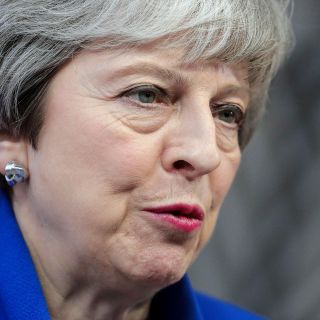 Theresa May planea "oferta audaz" para aprobar el Brexit