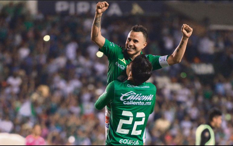 Luego del silbatazo final en el Estadio León, jugadores como Luis Montes celebraron con todo el pase de La Fiera a la Final del Clausura 2019. IMAGO7