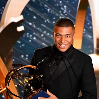 Mbappé busca mayor responsabilidad en PSG ''o en otro lugar''