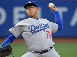 Urías fue colocado en una licencia administrativa de siete días el 14 de mayo, después de que fue acusado por testigos de haber empujado a su novia. TWITTER/theteenager7