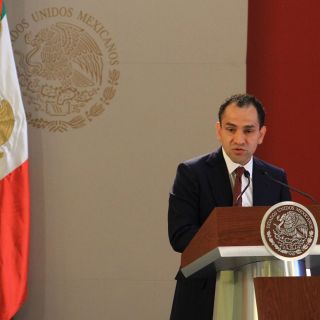 Aumentar recaudación, reto para seguir apoyando a Pemex: SHCP
