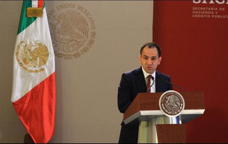 Arturo Herrera garantizó que se mantendrá la estabilidad macroeconómica y el alcance de un superávit primario como meta. NTX/ARCHIVO
