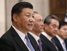 Xi Jinping visitó el pasado lunes una fábrica de tratamiento de tierras raras, lo que muchos analistas consideraron un indicio de lo que vendrá en la disputa comercialcon EU. AP/Archivo