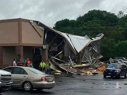 Tornados y tormentas azotan Estados Unidos