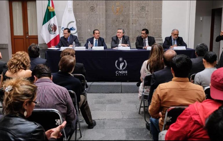 Durante la presentación del informe Luis Raúl González Pérez, presidente de la CNDH, señaló que este fenómeno permanece vigente. TWITTER/@CNDH