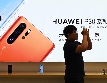 Huawei es el primer proveedor de redes y segundo fabricante de smartphones en el mundo. AFP/H. Retamal