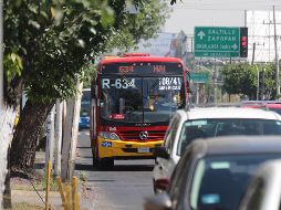 En la metrópoli circulan mil  669 autobuses del transporte público, actualmente sólo 485 trabajan bajo el esquema ruta-empresa. EL INFORMADOR/Archivo