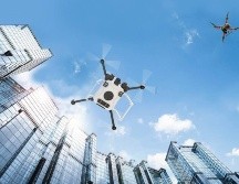 Un dron despegó el martes del techo de un estacionamiento de cinco pisos en Reno y aterrizó en el techo de otro al otro lado de la calle, fuera del campo visual de su operador. ESPECIAL / nasa.gov