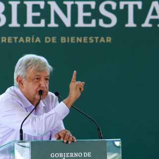 López Obrador acepta la renuncia de Josefa González