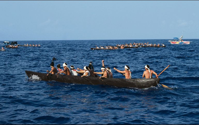 Travesía. Los canoeros enfrentaron el Caribe, pero no en solitario. Iban bien cuidados por diversas embarcaciones en caso de requerir auxilio. EL INFORMADOR / F. González