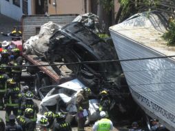 Persecución de tráiler y choque deja cuatro muertos en CDMX