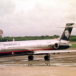 Consideran sancionar a Aeroméxico por esperar a funcionaria