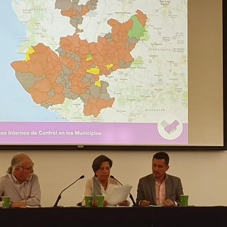 Ley de Designaciones Públicas, necesaria para evitar "pagos" con puestos públicos