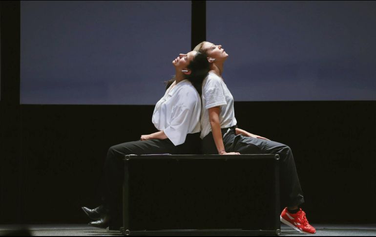 La experiencia actoral de Arcelia Ramírez (izquierda) y Fernanda Castillo es llevada a otro nivel en esta puesta en escena. FACEBOOK / hermanasobramex