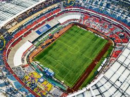 El proceso para cambiar el pasto del Estadio Azteca tomará cinco semanas en completarse. ESPECIAL