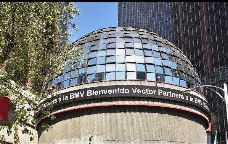 El mercado accionario local opera en un volumen de 802 mil 978 títulos, por un importe económico de 13.1 millones de pesos. ESPECIAL / bmv.com.mx