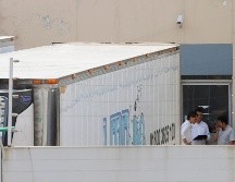 Una caja refrigerada con cuerpos sin identificar salió del Instituto Jalisciense de Ciencias Forenses y paseó por varios puntos de la metrópoli en septiembre pasado. EFE/ARCHIVO