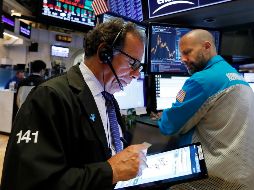 Los principales indicadores finalizaron en terreno negativo al continuar la preocupación por las tensiones entre Estados Unidos y China. AP/R. Drew