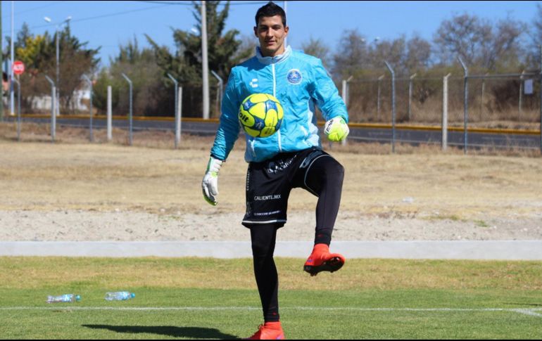 El ex portero de equipos como Puebla, Morelia, Veracruz, Jaguares y Tecos ya era parte de la estructura rojinegra al ser jefe del departamento de inteligencia deportiva. TWITTER/@DxTNoticias