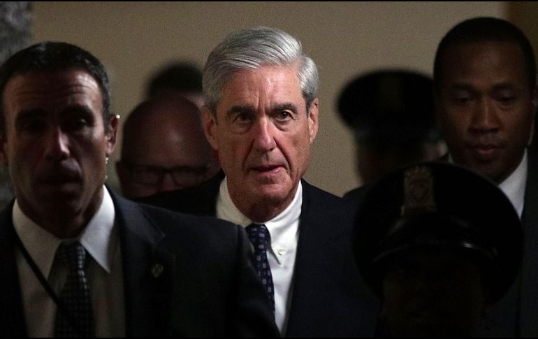 Mueller, por su parte, en privado se quejó con Barr de que el resumen de cuatro páginas que el secretario envió al Congreso no reflejó adecuadamente las conclusiones de la investigación. AFP/ A. Wong