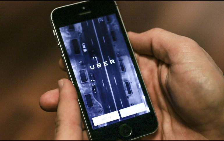 Uber impone a sus conductores una calificación mínima que varía por ciudad. AP/ ARCHIVO