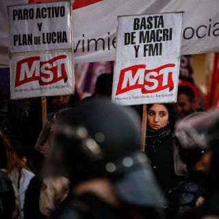 Quinta huelga general contra Mauricio Macri paraliza a Argentina