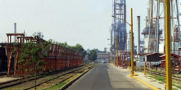 Dos Bocas carece de autorizaciones ambientales: Greenpeace