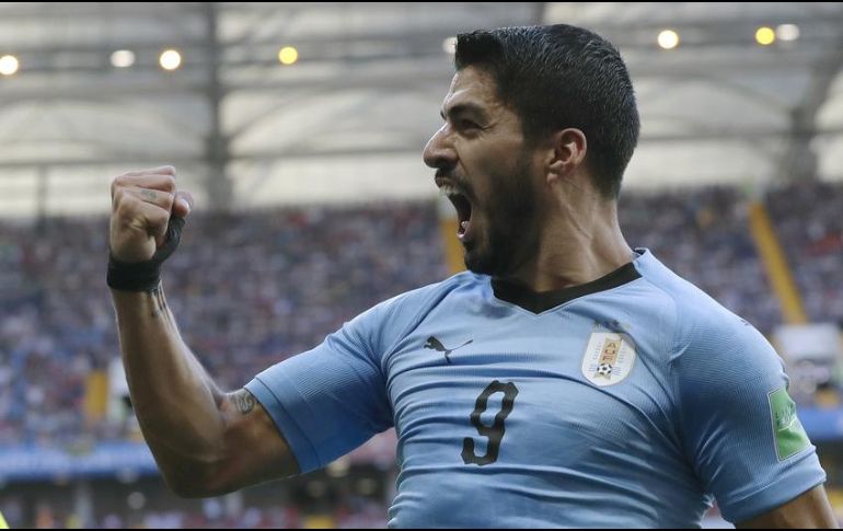 Con la presencia de Suárez, Uruguay mantiene su columna de jugadores imprescindibles. AP/ARCHIVO
