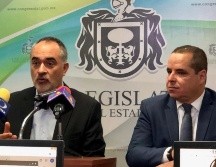 Los diputados Enrique Velázquez y Salvador Caro proponen obligar a municipios a afiliar a policías al IPEJAL. EL INFORMADOR/R. Rivas