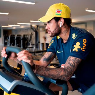Neymar se pierde segunda práctica consecutiva con Brasil