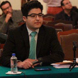 Austeridad alcanzó a 113 mil trabajadores del gobierno federal: SFP