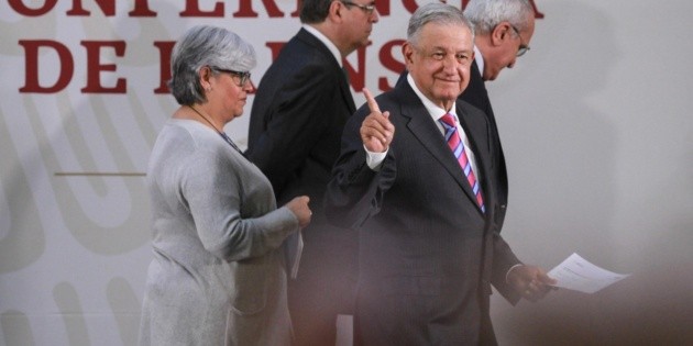 Los problemas no se resuelven con impuestos: L&oacute;pez Obrador