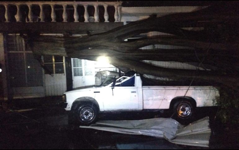 Se prevén fuertes lluvias para las próximas horas en esta entidad. Los cuerpos de auxilio piden a la población de la capital michoacana extremar precauciones. TWITTER / @pcmichoacan