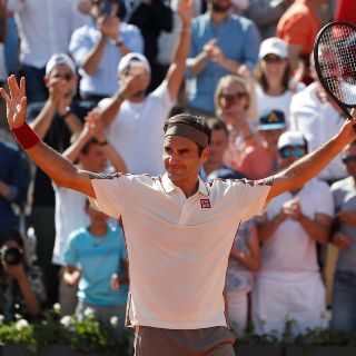 Federer cumple ante Ruud y alcanza los Octavos de Roland Garros