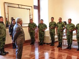 Los elementos pertenecen a la Quinta Compañía de Infantería del Ejército, con sede en Tacámbaro, Michoacán. TWITTER@@Luis_C_Sandoval