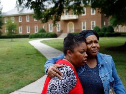 En un primer momento la policía reportó la muerte de 11 personas, además del atacante, pero la cifra de víctimas mortales se elevó en las últimas horas. AP / P. Semansky
