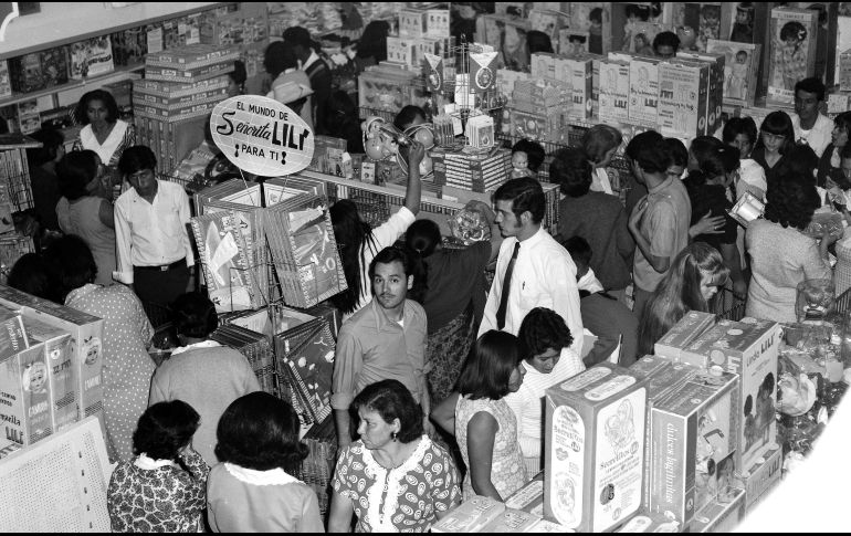 Opción. Las familias tapatías desde su inaguración en 1969 hasta la actualidad cuentan con una amplia oferta de productos y servicios. EL INFORMADOR