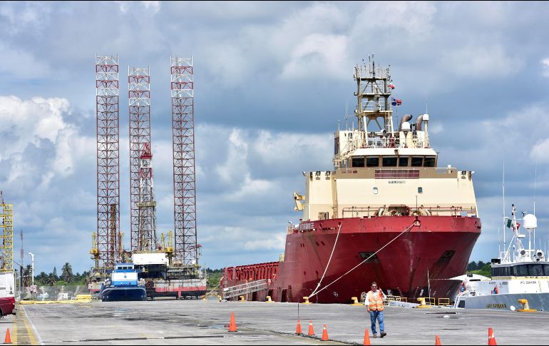 El puerto de Dos Bocas, Tabasco. La nueva refinería en la zona tendrá capacidad para manejar 340 mil barriles de petróleo. EFE/J. Ávalos