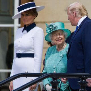 México debe detener migrantes en "señal de buena fe": Trump