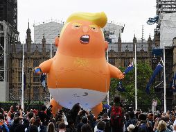 "Baby Trump" sobrevuela Londres en protesta multitudinaria
