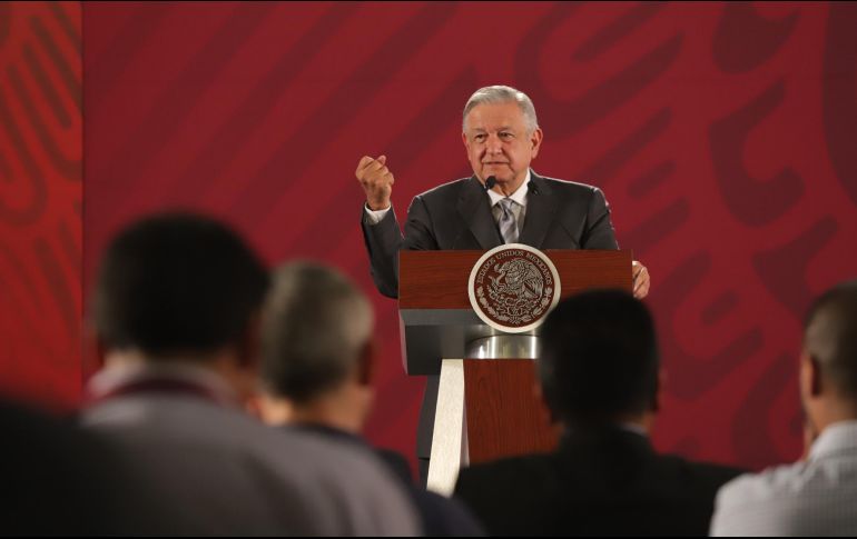 López Obrador dijo que esta semana enviará una terna al Senado para sustituir el lugar que dejará el todavía comisionado García Alcocer. NTX / G. Durán