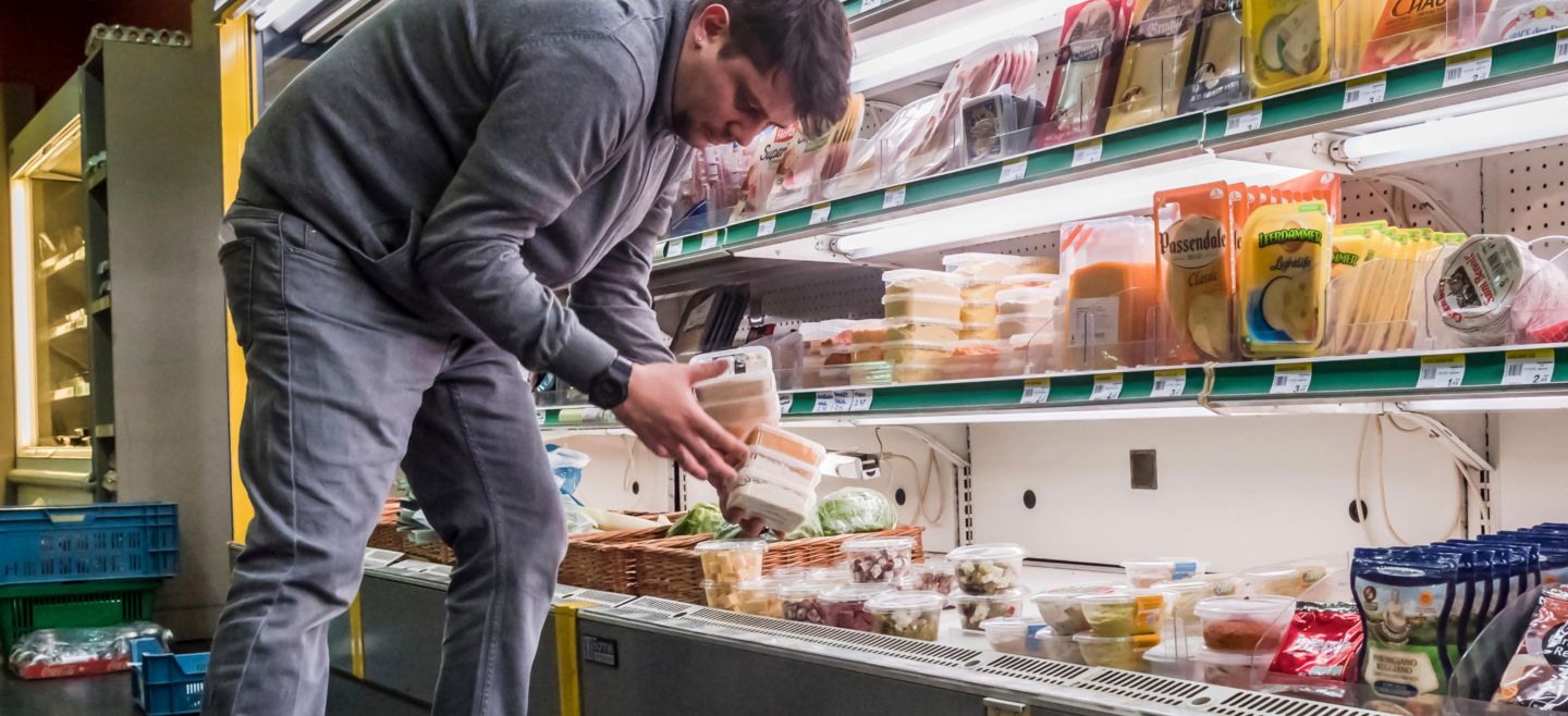 Directivos de Walmart y de tiendas económicas advierten que los aranceles podrían redundar en aumentos de precios. AP/ARCHIVO