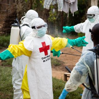 Brote de ébola en Congo se acelera y alcanza dos mil casos