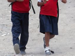 Las y los estudiantes podrán acudir con falda o pantalón según deseen. EL INFORMADOR/ARCHIVO