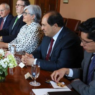 Critican a #LordCacahuates de la delegación mexicana en EU