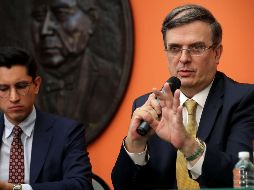 Ebrard se acercó a la postura estadounidense al aceptar que los flujos de mirantes “están creciendo demasiado”. AFP/C. Somodevilla