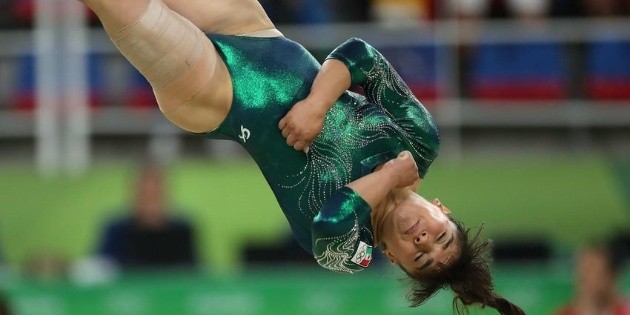 "No entiendo por qu&eacute; la dejaron fuera", dice el entrenador de Alexa Moreno