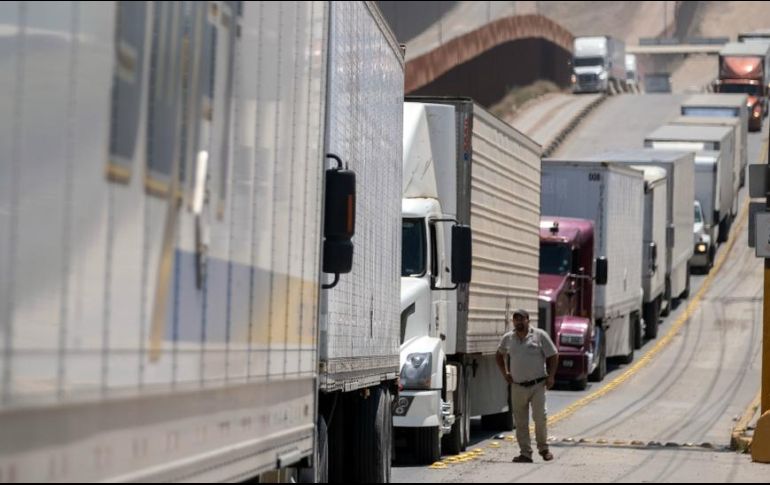 Trump anunció sorpresivamente la semana pasada la aplicación de gravámenes a todas las importaciones mexicanas a partir del 10 de junio, comenzando en un 5% y aumentando mensualmente hasta un 25 por ciento. AFP / H. Martínez