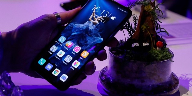 Facebook retira sus apps de los smartphones de Huawei